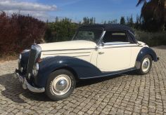 Mercedes Benz 220 A