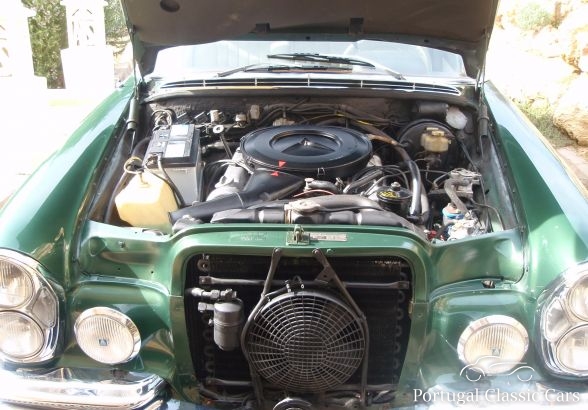 Mercedes Benz 300 SEL 3.5  V8  W109